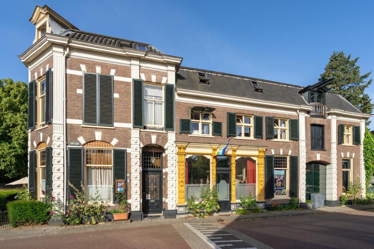Huis Met De Leeuwenkoppen Dieren Esterno foto
